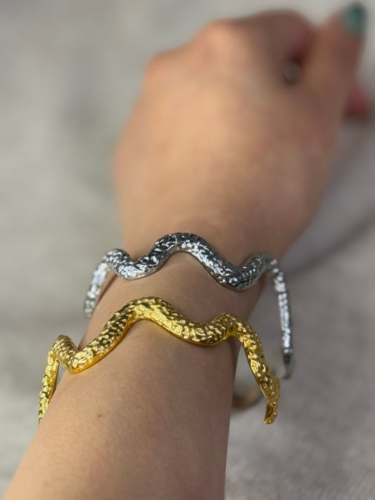 Snake Bold Bangle